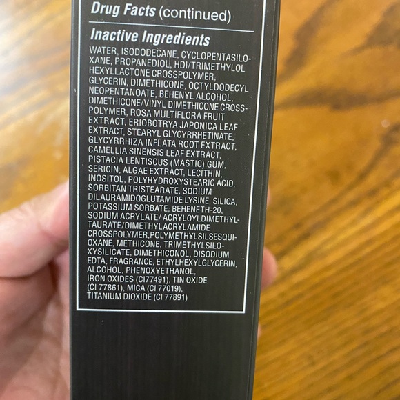 Tatcha silken pore perfecting sunscreen spf +++35 - Picture 5 of 7